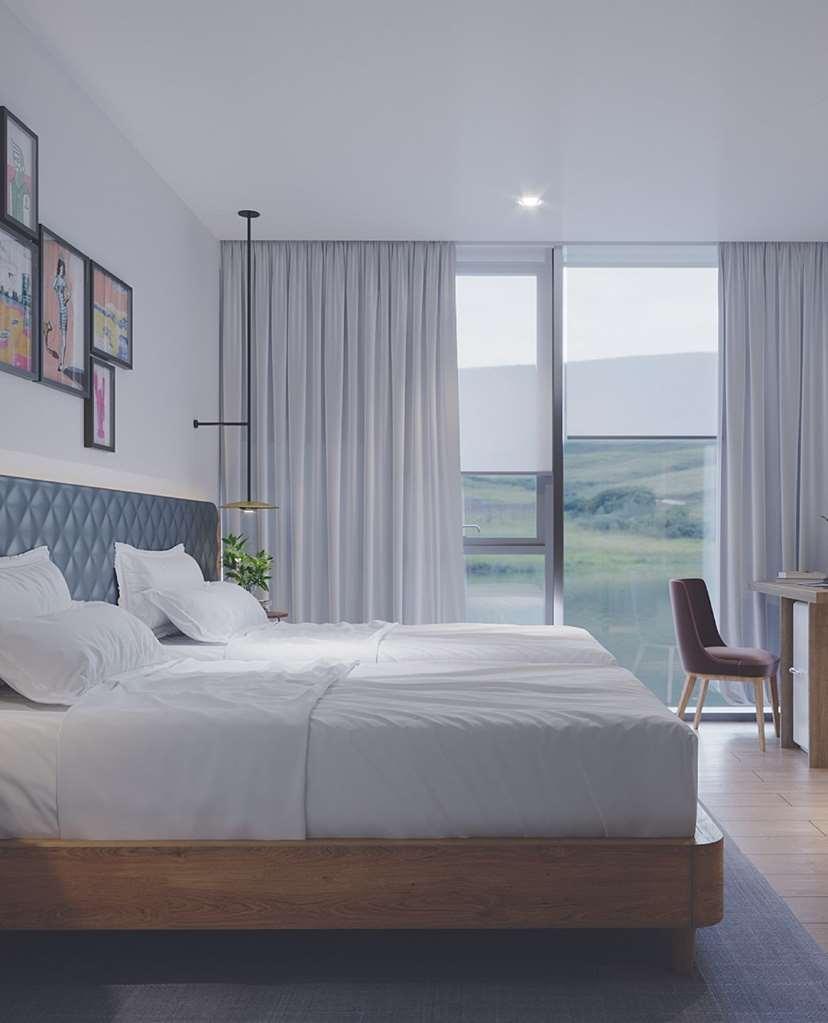 Hilton Garden Inn Tbilisi Riverview Zimmer foto